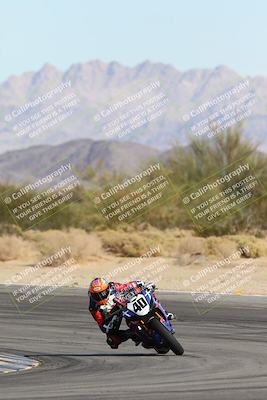 media/Nov-16-2025-Race Pace (Sun) [[8c5fa54630]]/Non Verified Riders (1st 20 Minutes)/2-Turn 10 (1010am)/